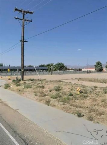 0 Navajo Rd, Apple Valley, CA 92308