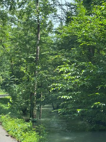 2784 Fiery Gizzard Road, South Pittsburg, TN 37380