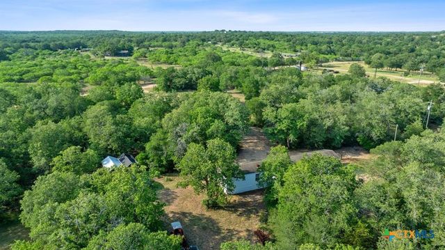 465 Catfish Lane, Lockhart, TX 78644