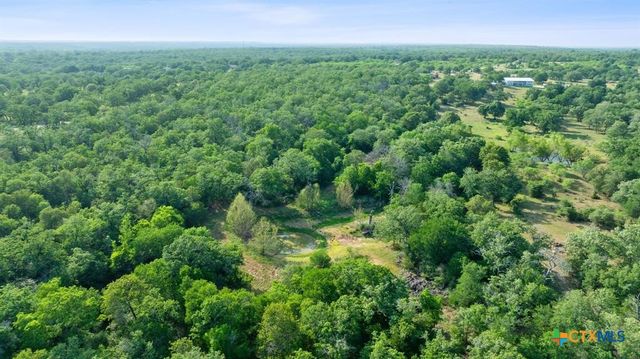 465 Catfish Lane, Lockhart, TX 78644