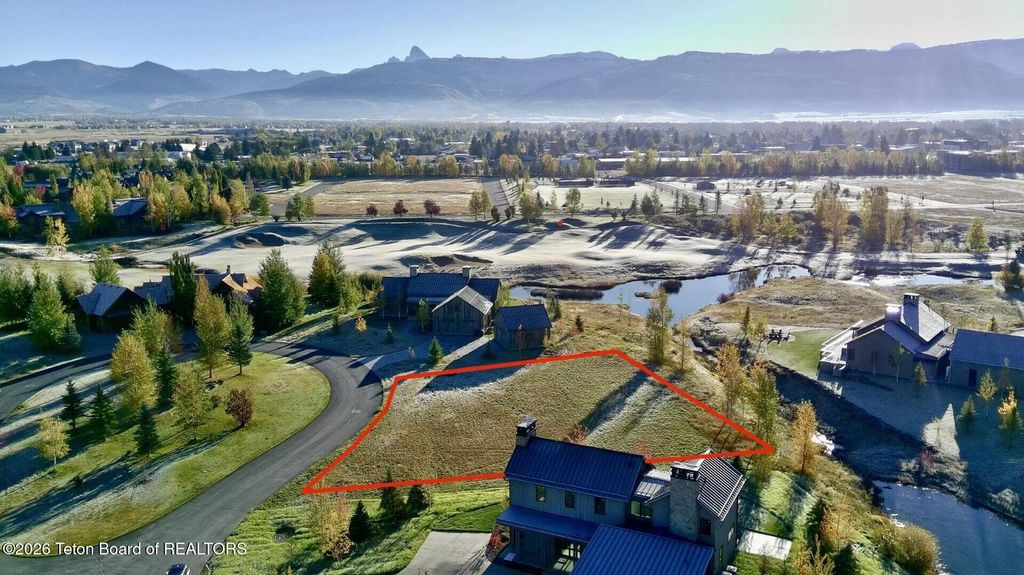 865 GOLDEN THREAD Court, Driggs, ID 83422 photo 2