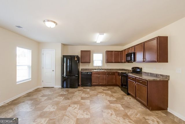 12047 Quail Drive, Hampton, GA 30228