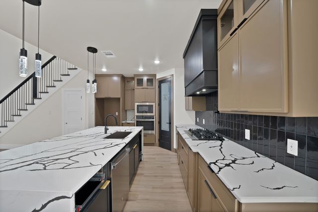 2809 NW 16th Street, Fort Worth, TX 76106