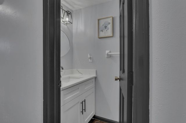 728 Murnan Road, Galloway, OH 43119