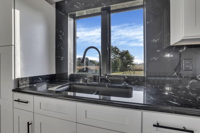 728 Murnan Road, Galloway, OH 43119