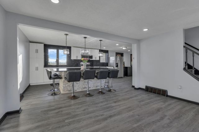 728 Murnan Road, Galloway, OH 43119