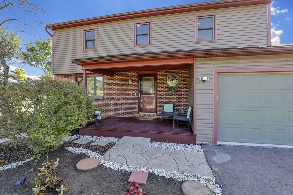 728 Murnan Road, Galloway, OH 43119