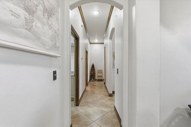 3833 DOVE Avenue, Harrah, OK 73045
