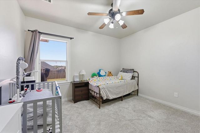 3833 DOVE Avenue, Harrah, OK 73045