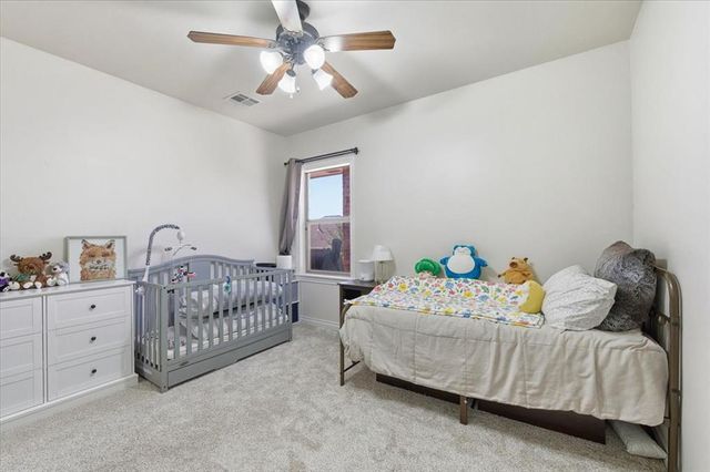 3833 DOVE Avenue, Harrah, OK 73045
