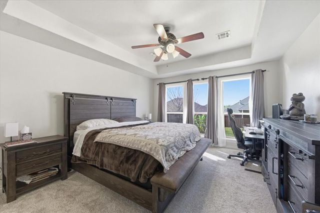 3833 DOVE Avenue, Harrah, OK 73045