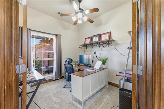 3833 DOVE Avenue, Harrah, OK 73045