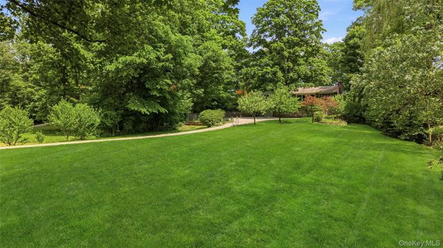 110 Morningside Drive, Ossining, NY 10562