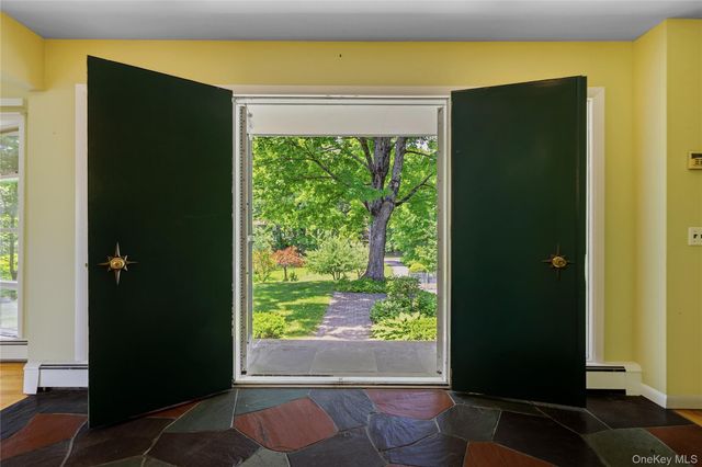 110 Morningside Drive, Ossining, NY 10562