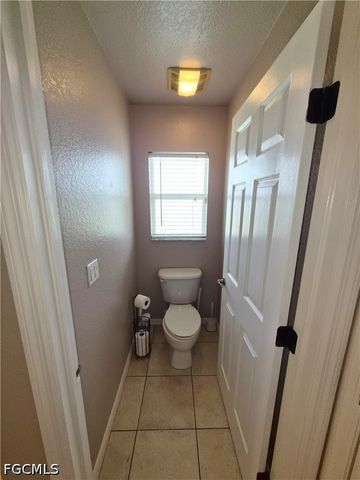 1305 SW 24th ST, Cape Coral, FL 33991