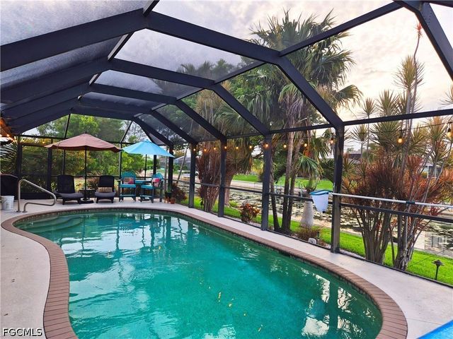 1305 SW 24th ST, Cape Coral, FL 33991