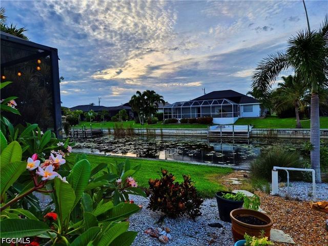 1305 SW 24th ST, Cape Coral, FL 33991
