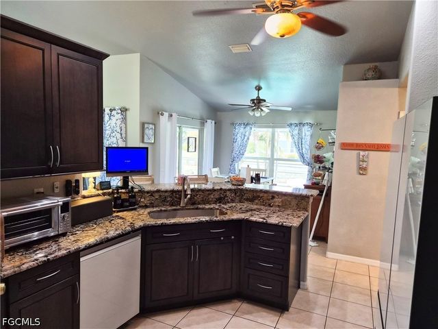 1305 SW 24th ST, Cape Coral, FL 33991