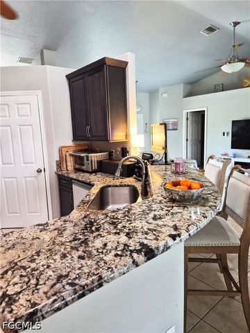 1305 SW 24th ST, Cape Coral, FL 33991