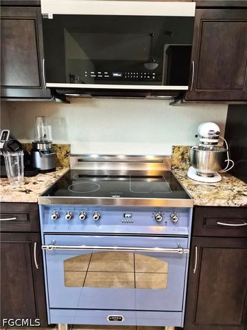 1305 SW 24th ST, Cape Coral, FL 33991