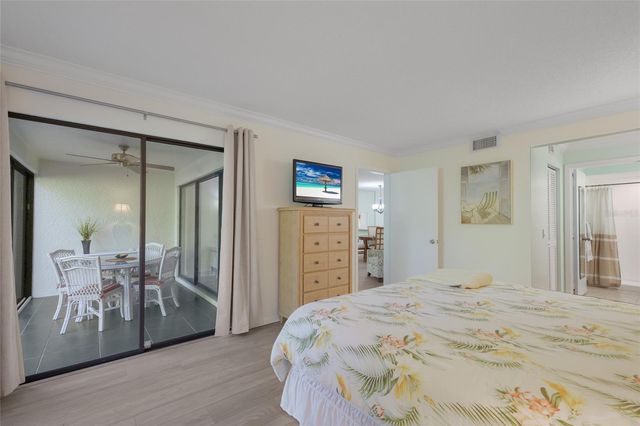 4759 WINSLOW BEACON 21, Sarasota, FL 34235