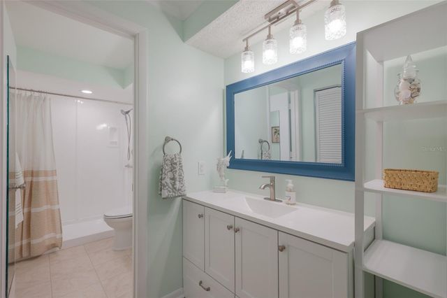 4759 WINSLOW BEACON 21, Sarasota, FL 34235