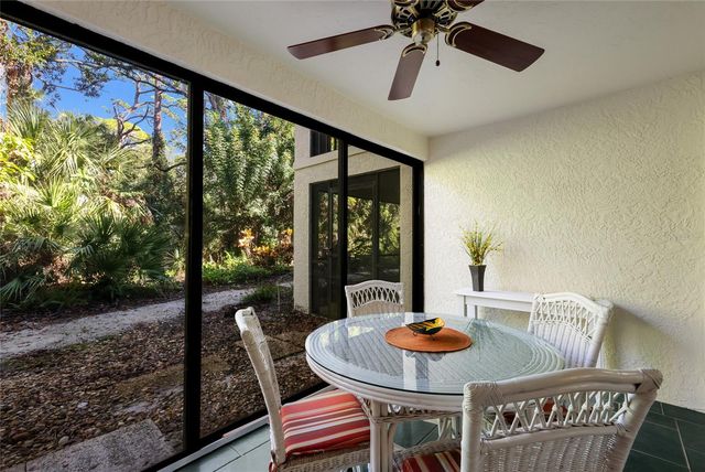 4759 WINSLOW BEACON 21, Sarasota, FL 34235