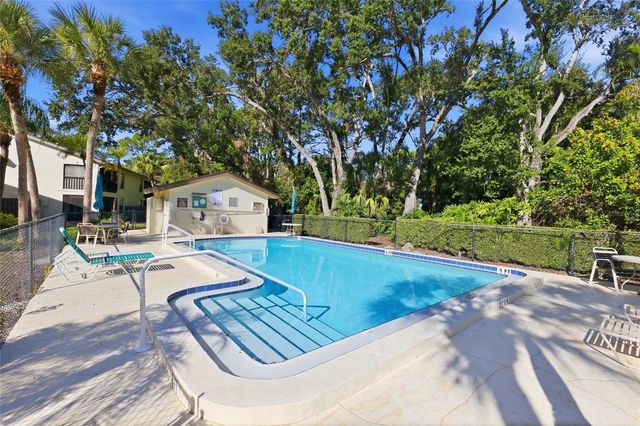 4759 WINSLOW BEACON 21, Sarasota, FL 34235