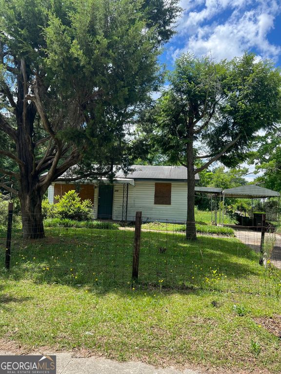 209 Suzanne Drive, Warner Robins, GA 31093