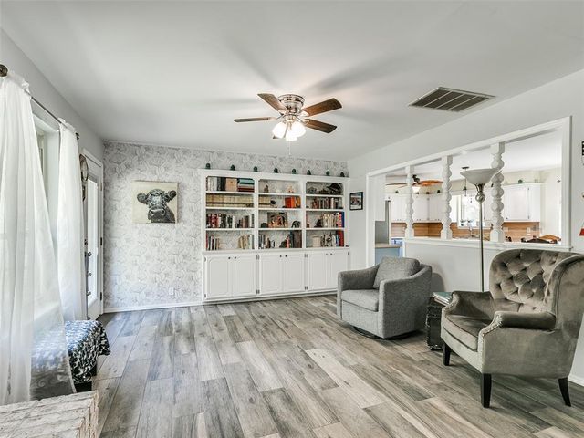 14587 S Sooner Road, Edmond, OK 73034