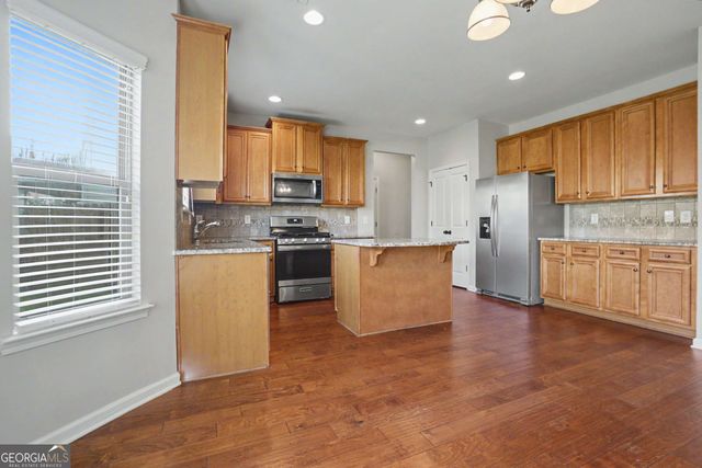 7646 Crawford Court, Fairburn, GA 30213