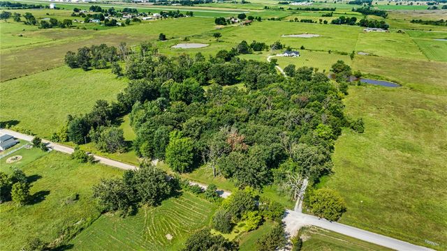 15273 Russell Road, Siloam Springs, AR 72761