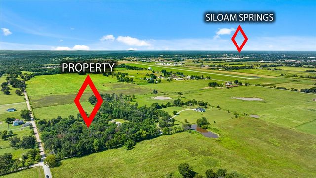15273 Russell Road, Siloam Springs, AR 72761