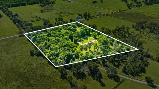 15273 Russell Road, Siloam Springs, AR 72761
