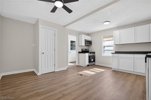 16218 Telfair Avenue, Cleveland, OH 44128