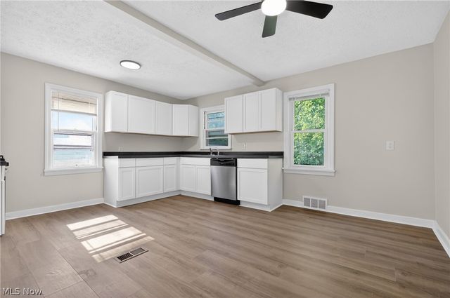 16218 Telfair Avenue, Cleveland, OH 44128