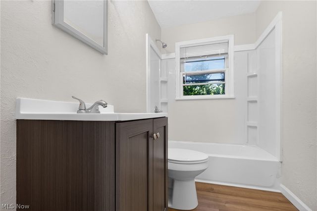 16218 Telfair Avenue, Cleveland, OH 44128
