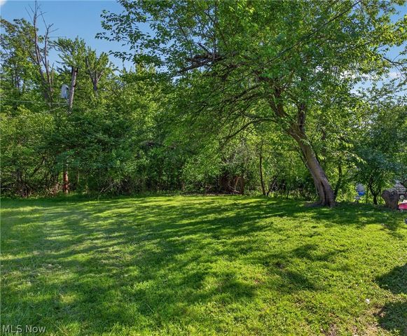 16218 Telfair Avenue, Cleveland, OH 44128