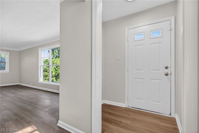16218 Telfair Avenue, Cleveland, OH 44128