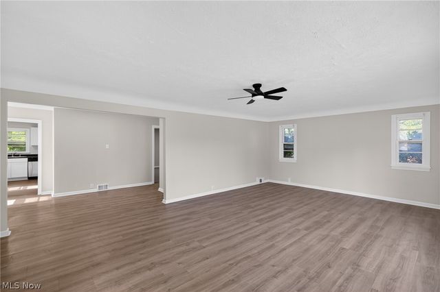16218 Telfair Avenue, Cleveland, OH 44128