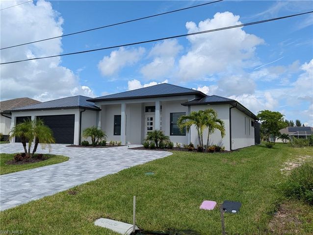 155 Aviation PKWY, Cape Coral, FL 33904