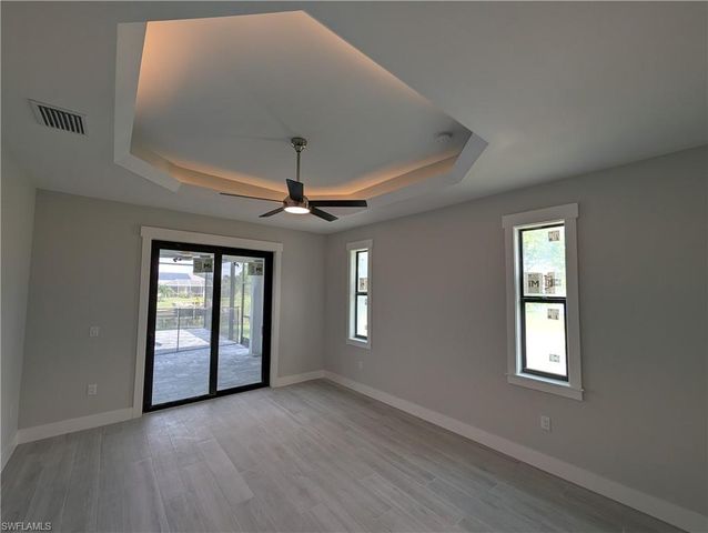 155 Aviation PKWY, Cape Coral, FL 33904