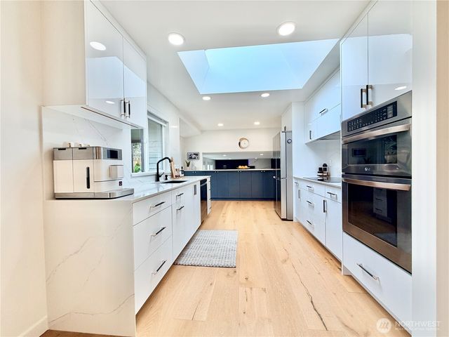 4906 S 310th Place, Auburn, WA 98001