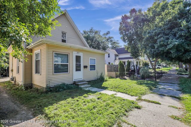 211 W Barnes Avenue, Lansing, MI 48910