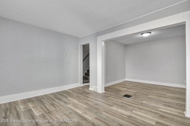 211 W Barnes Avenue, Lansing, MI 48910