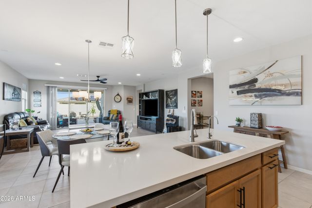 12868 W OCOTILLO Road, Glendale, AZ 85307