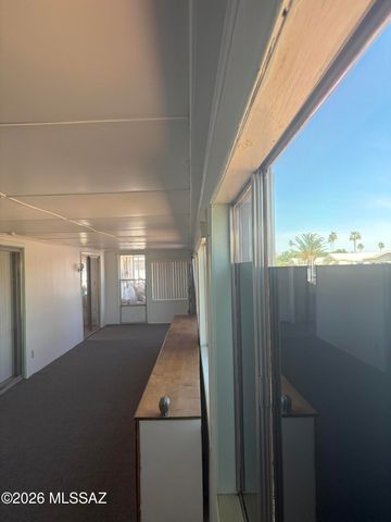 6 W La Pinon, Green Valley, AZ 85614