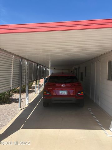 6 W La Pinon, Green Valley, AZ 85614