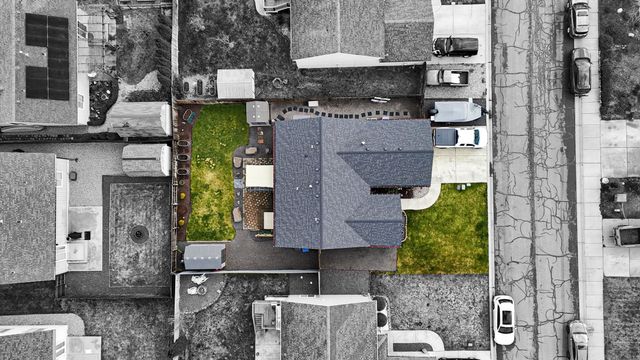 17615 E 3rd Ln, Greenacres, WA 99016