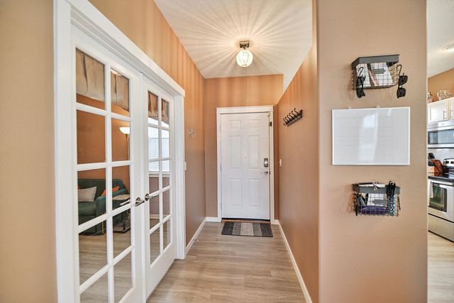 17615 E 3rd Ln, Greenacres, WA 99016